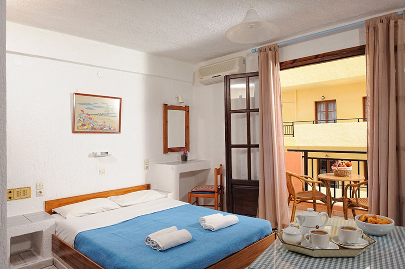 Cleopatra Apartments