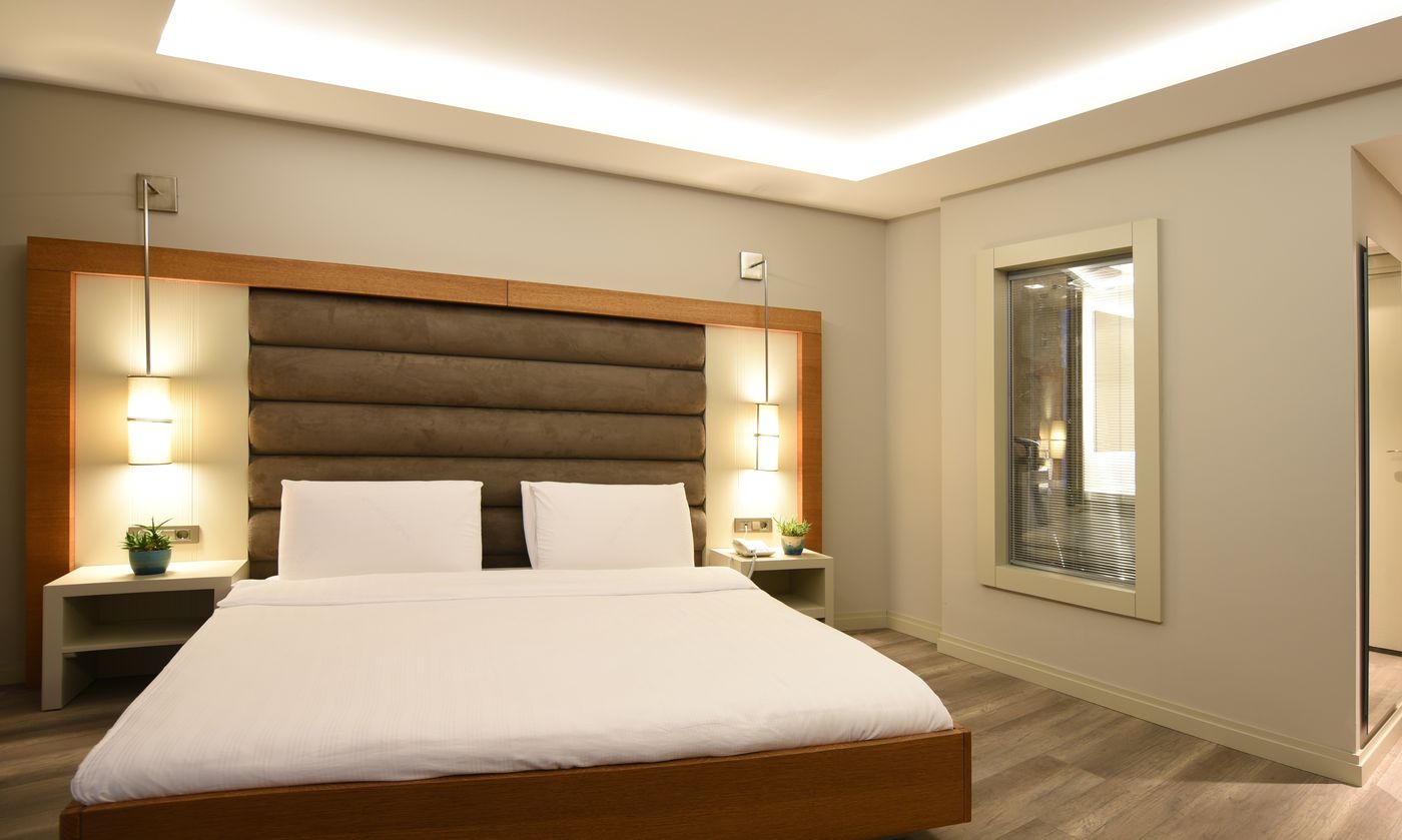 Temenos-Luxury-Hotel---SPA-Room-24