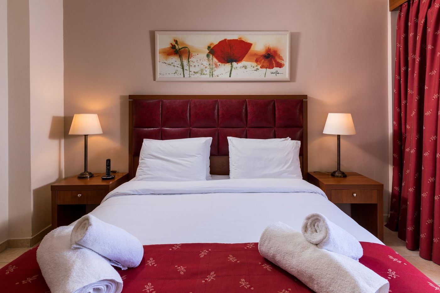 Ariti-Grand-Hotel-Room-30