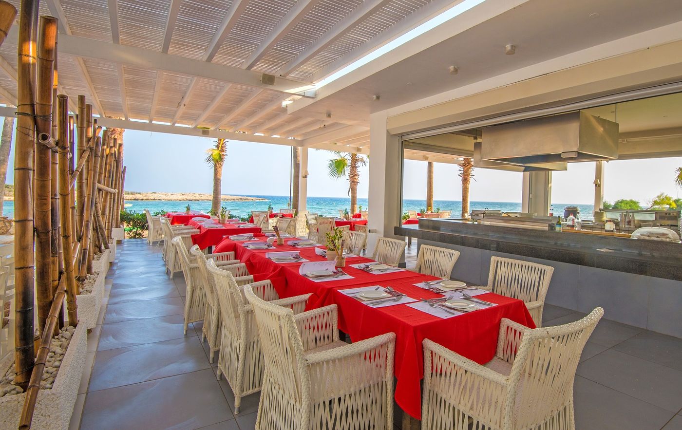 Dome-Beach-Hotel-Restaurant-25