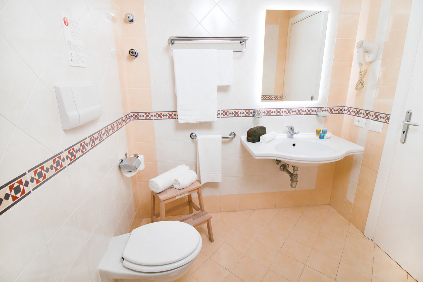 Rivage-Hotel-Room-40