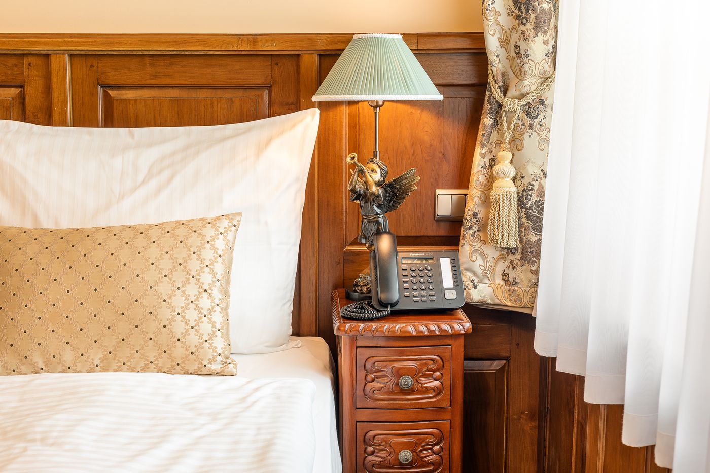 Iron-Gate-Hotel---Suites-Prague-by-BHG-Room-57