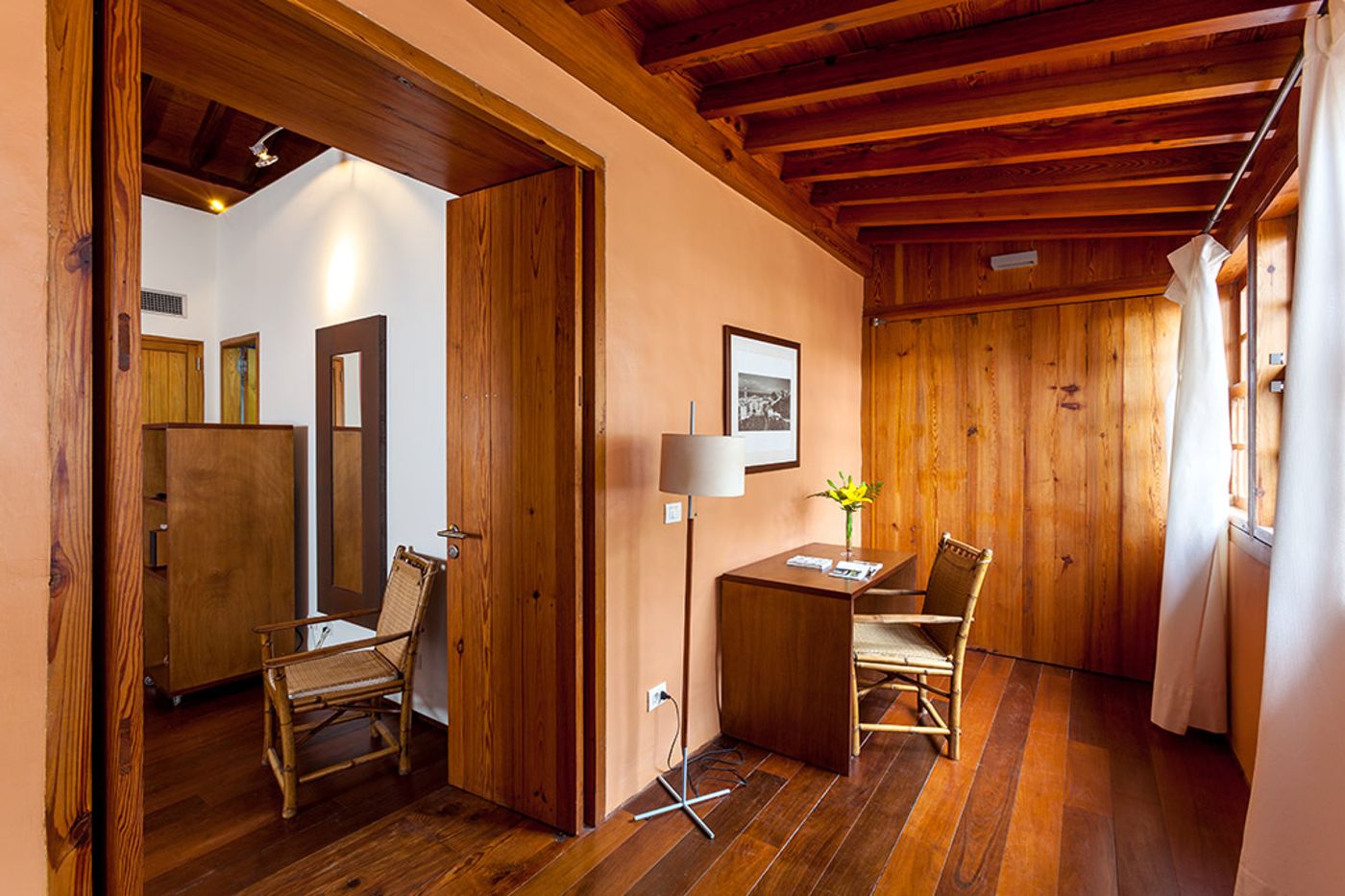 Hotel-LIVVO-La-Quinta-Roja-Room-37