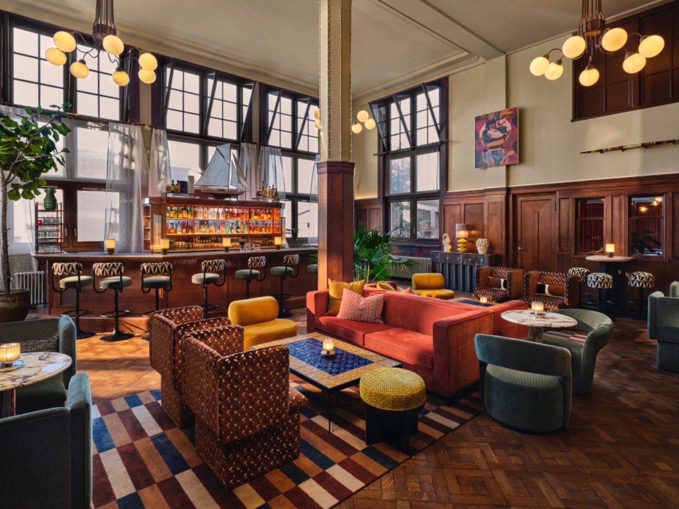 The-Hoxton-Lloyd-Amsterdam-General-view-4