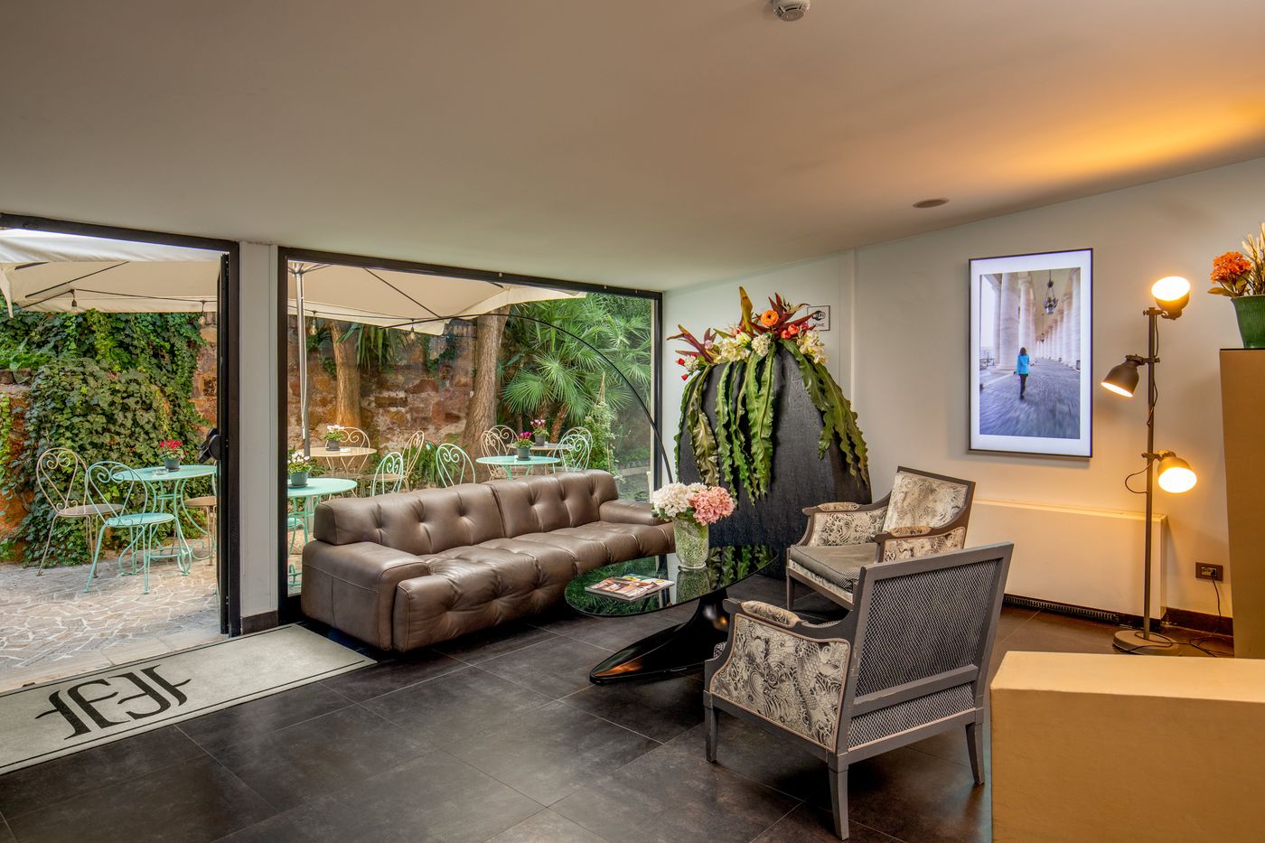 Fragrance-St-Peter-Hotel-Lobby-13