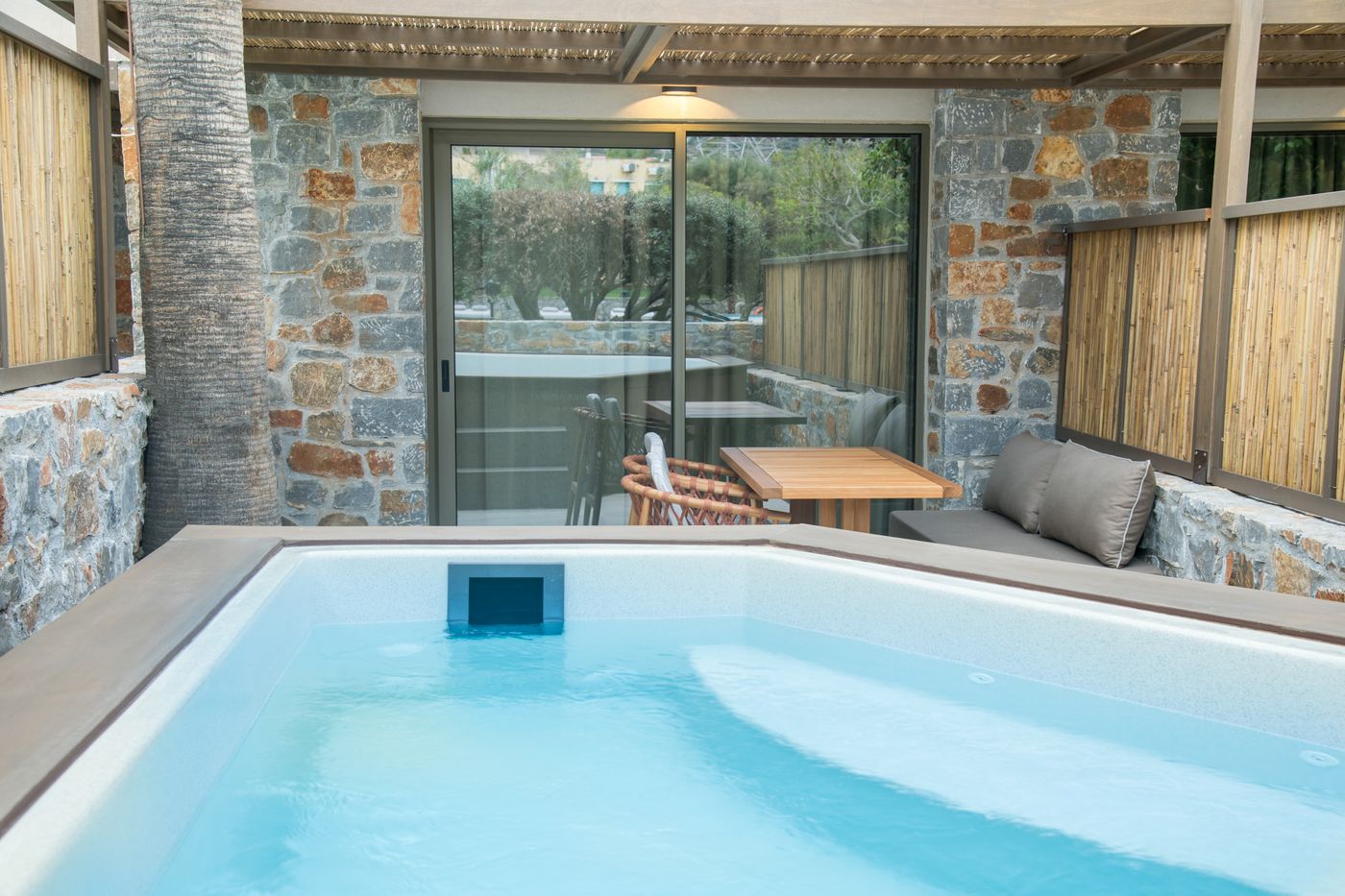 King-Minos-Retreat-Resort---Spa-Room-17