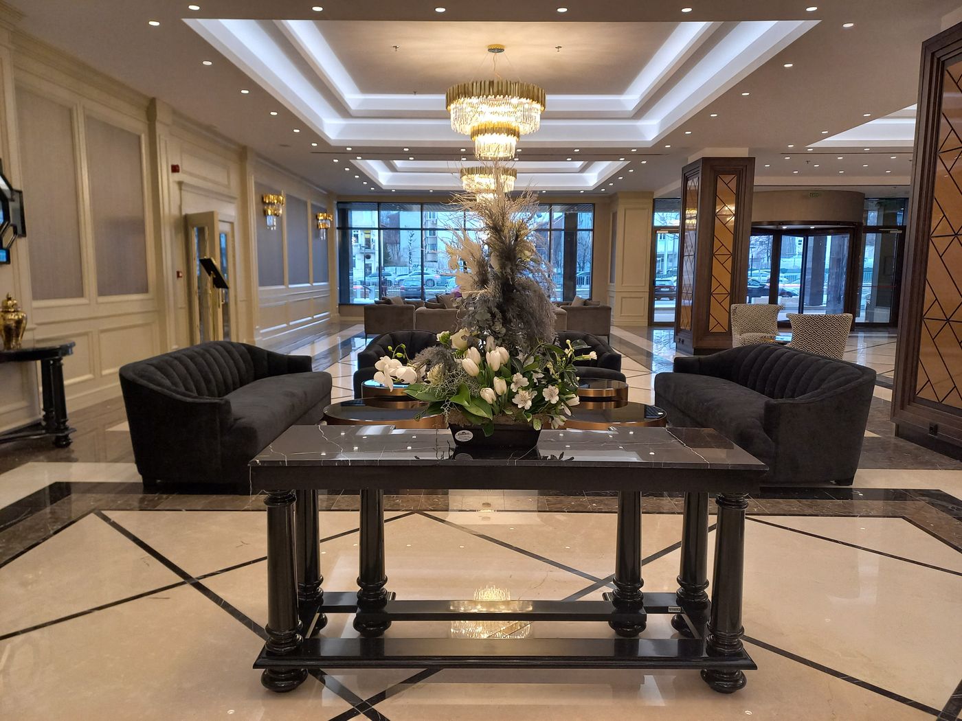 Astoria Grand Hotel-Bulgaria-SOFIA-Lobby-8