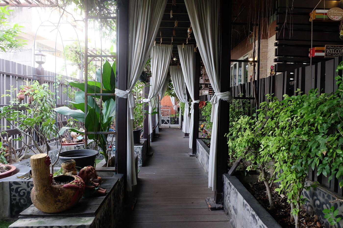 Sabai-Sabai---Sukhumvit-General-view-10