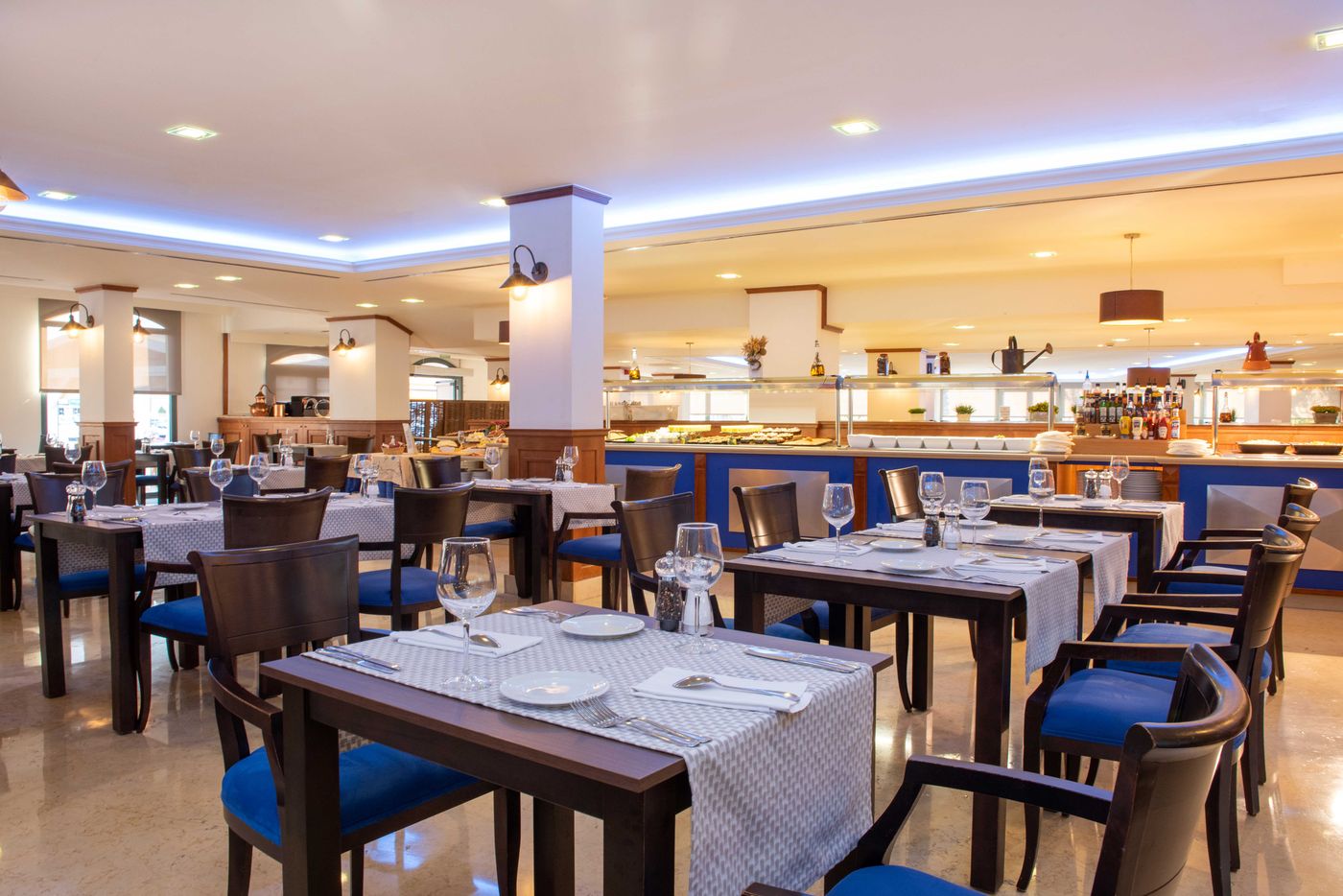 Valentin-Star---Adults-Only-Restaurant-50