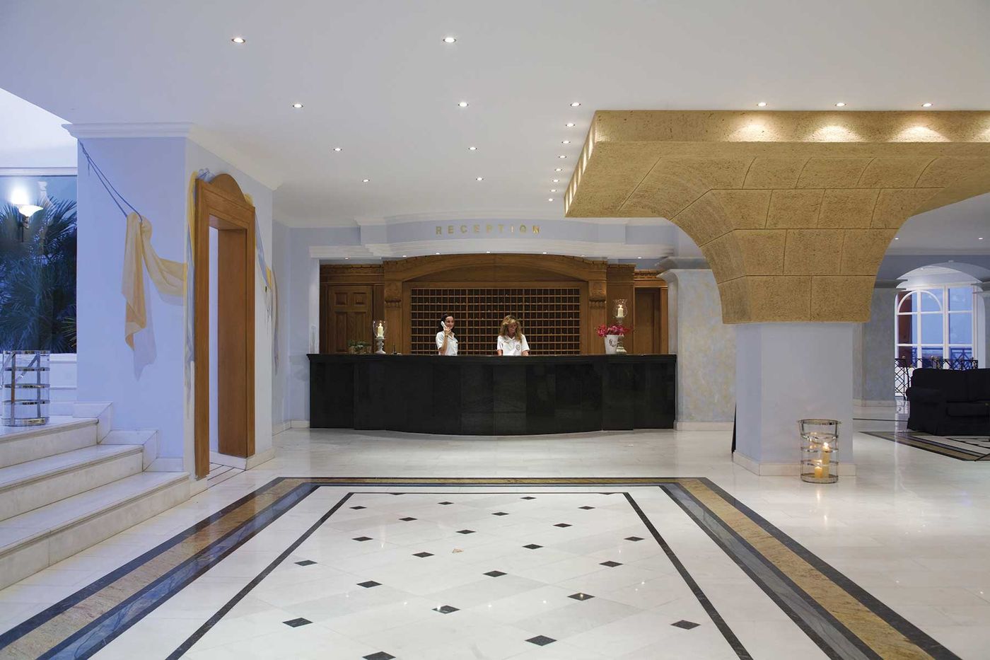 Summer-Palace-Lobby-38