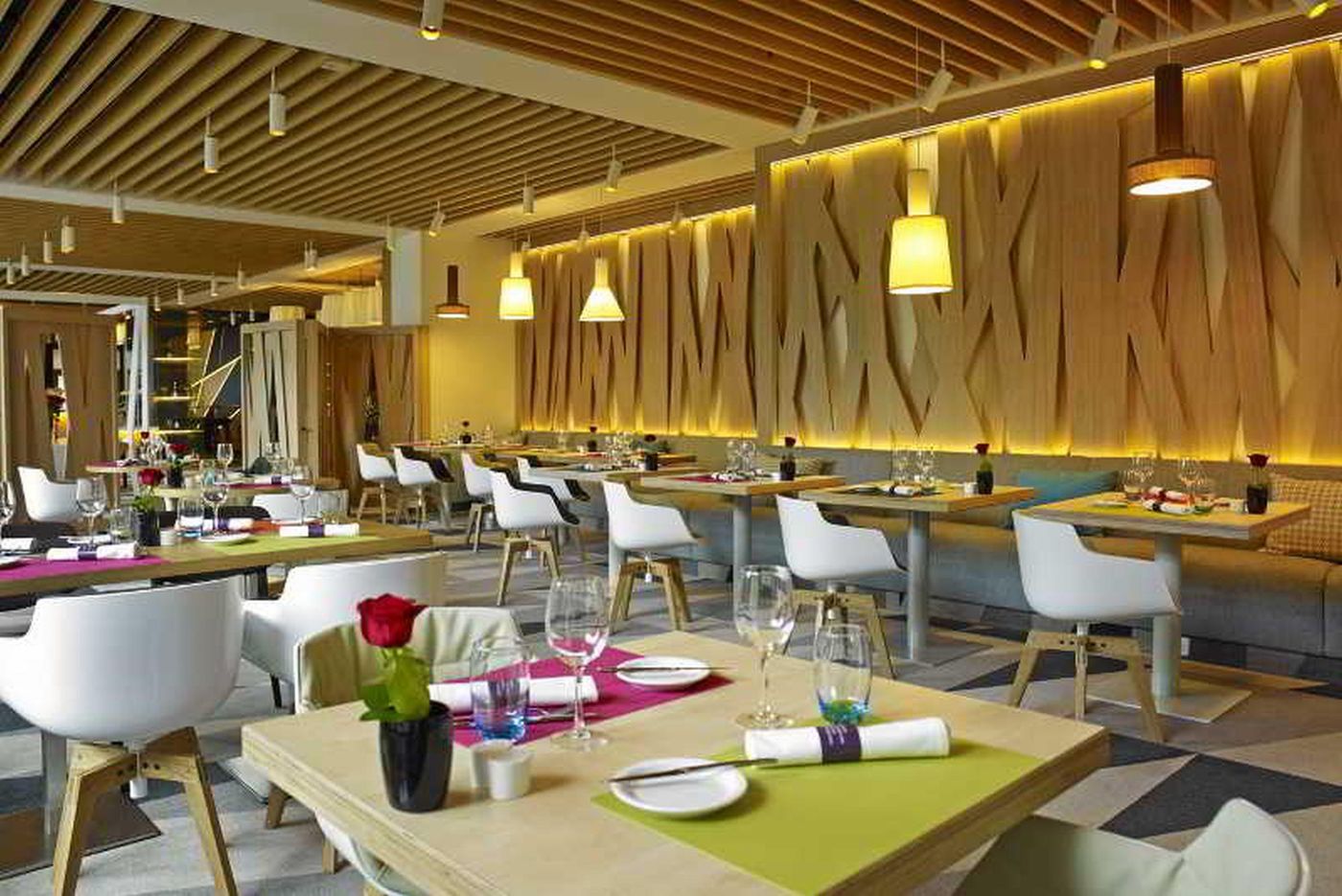 Novotel-Warszawa-Centrum-Restaurant-69
