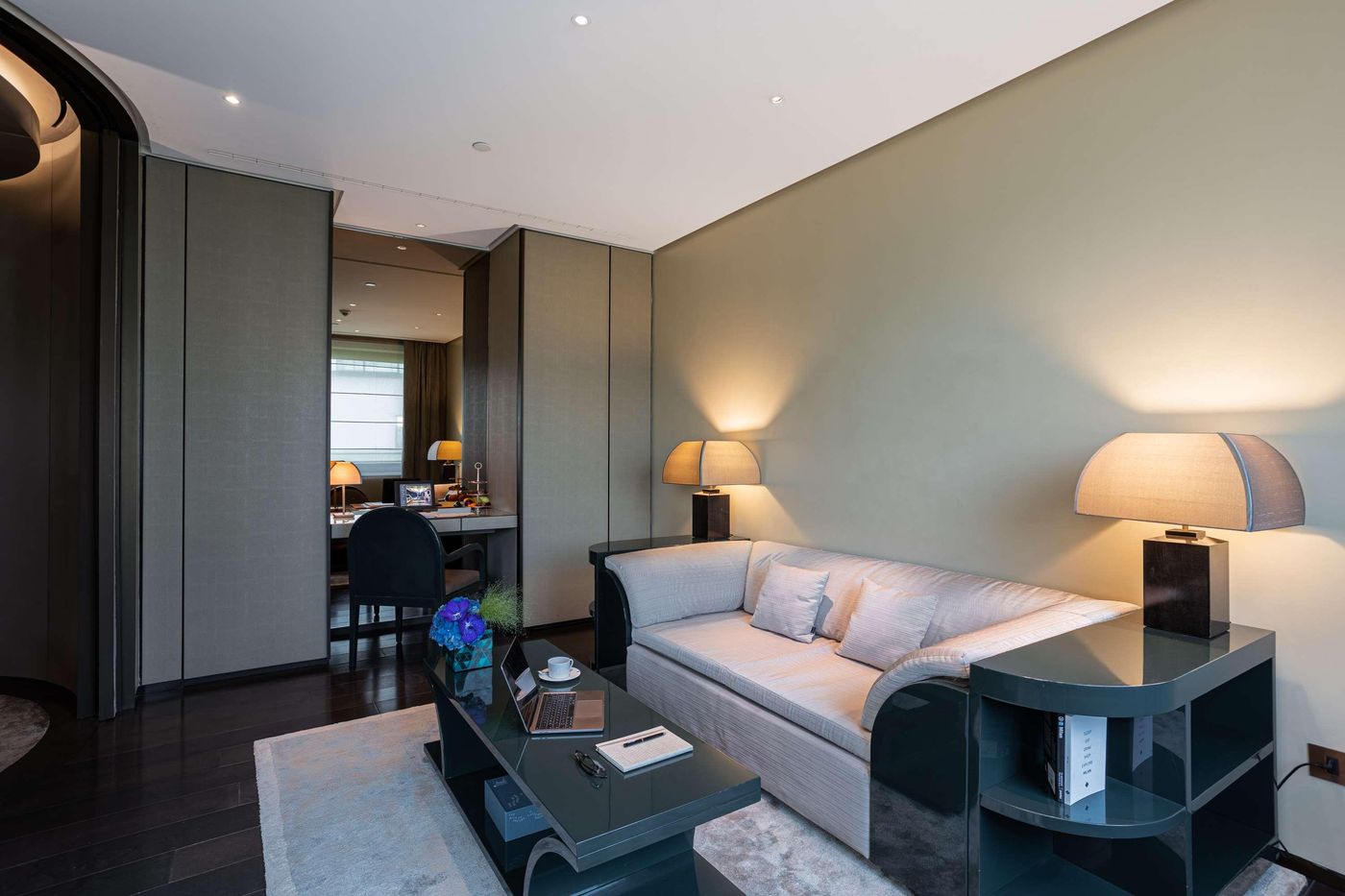 Armani-Hotel-Milano-Room-11