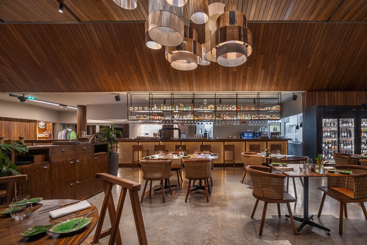 IMMERSO-Restaurant-37