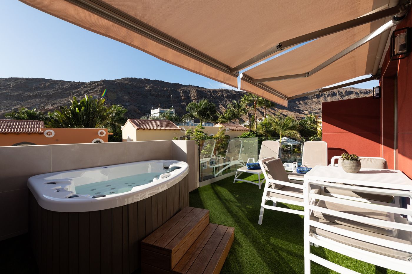 New - Cordial Mogan Solaz