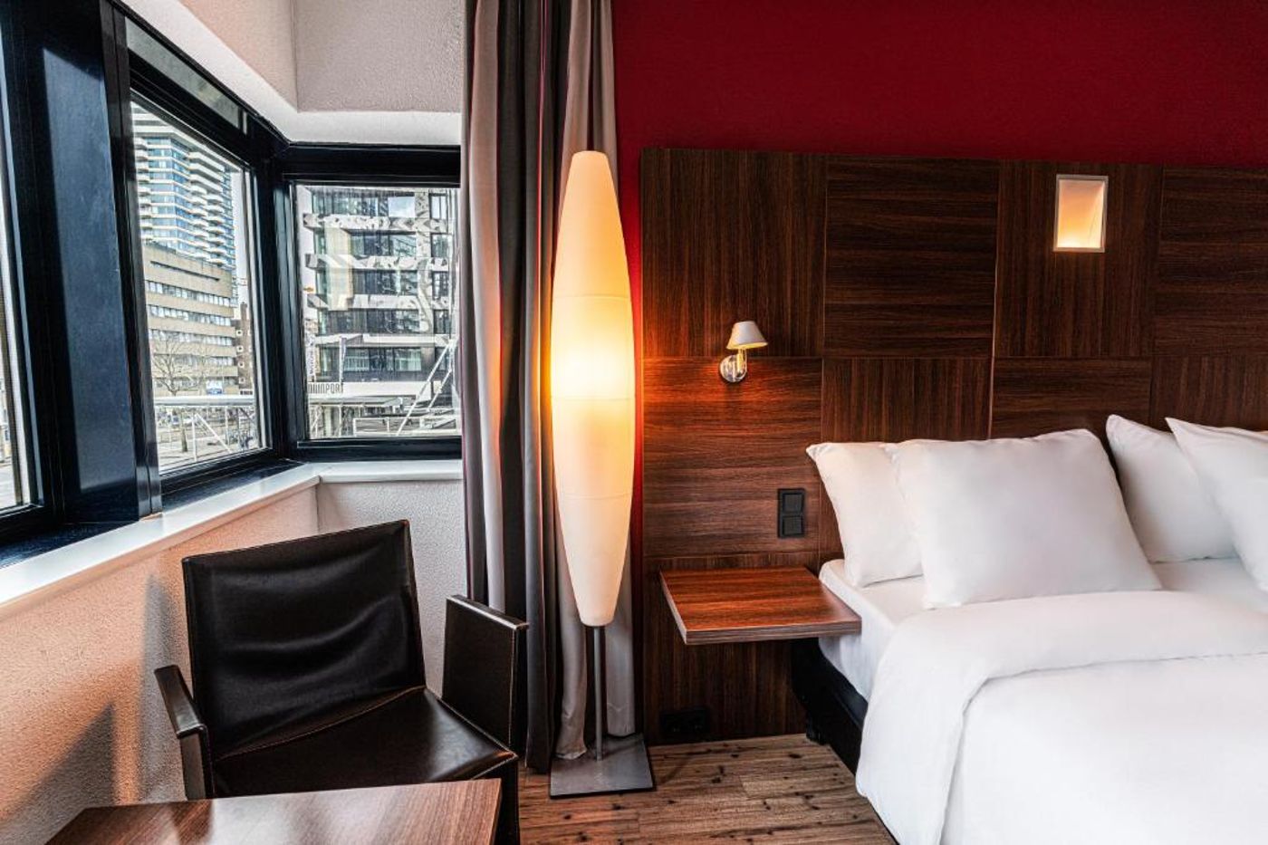 DoubleTree by Hilton Rotterdam Centre-Netherlands-Rotterdam-Room-10