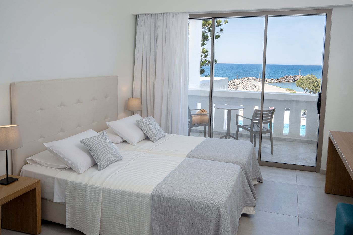Maritimo-Beach-Hotel-Room-43