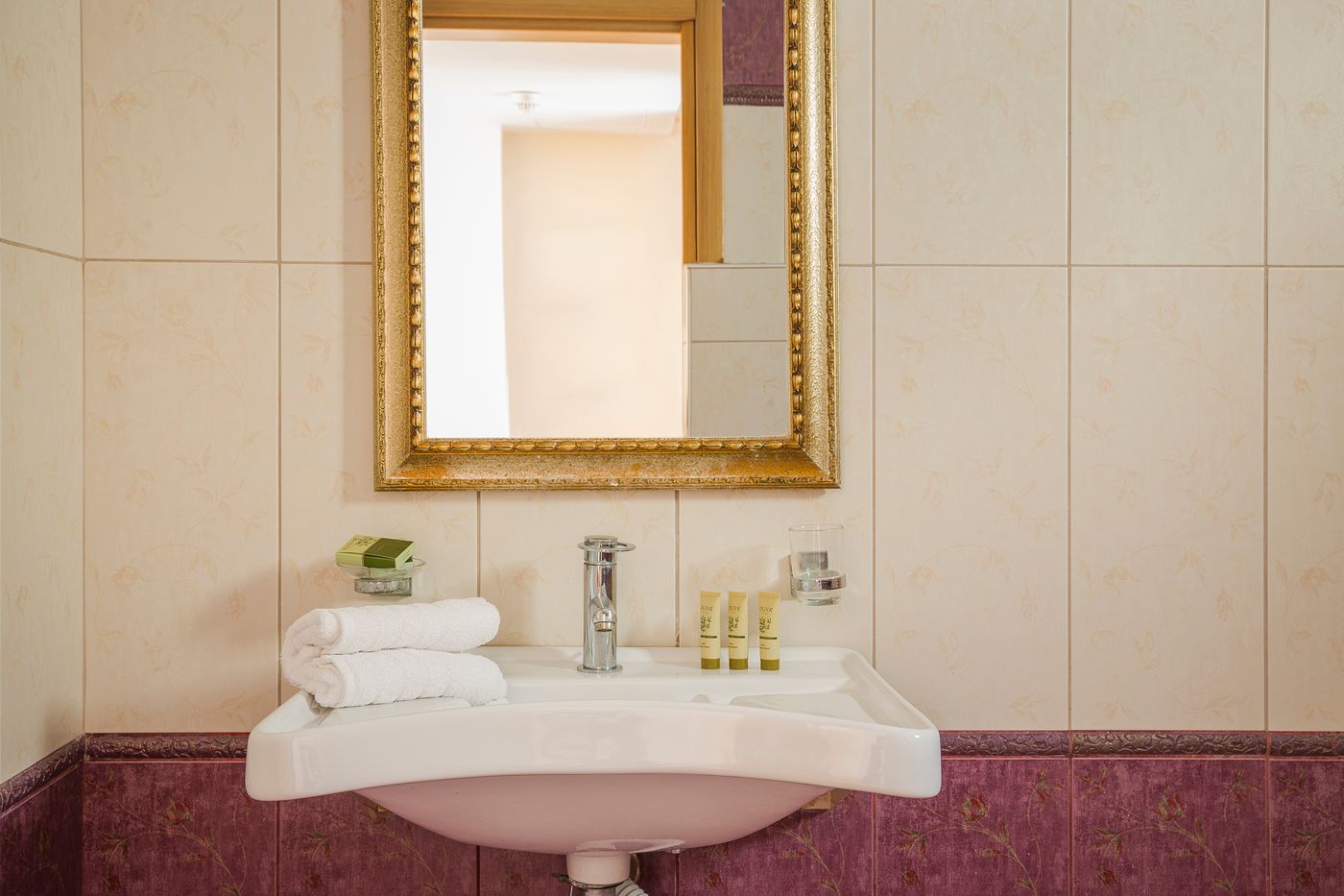 Kefalonia-Bay-Palace-Room-47