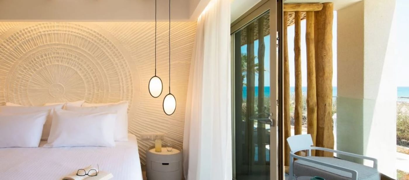 Mitsis-Rinela-Room-40