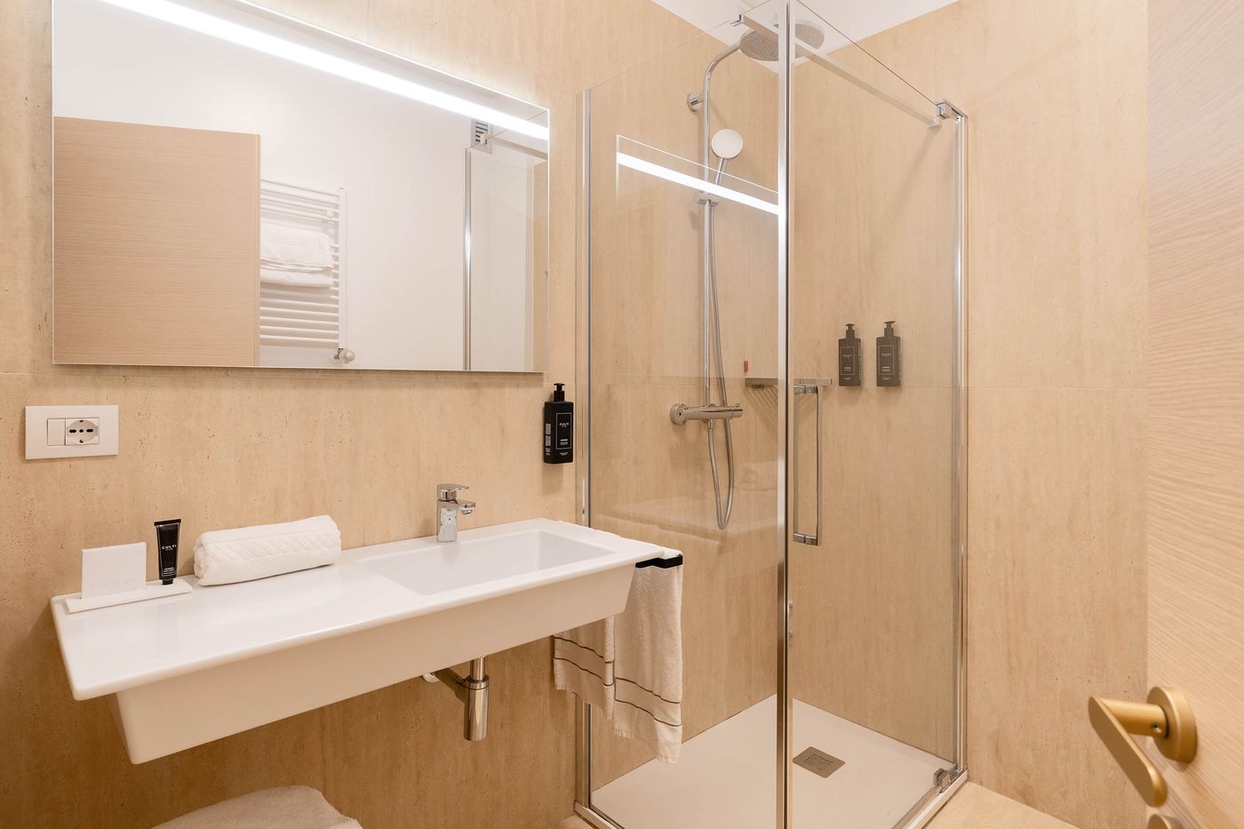 Hotel-Raffaello-Room-34