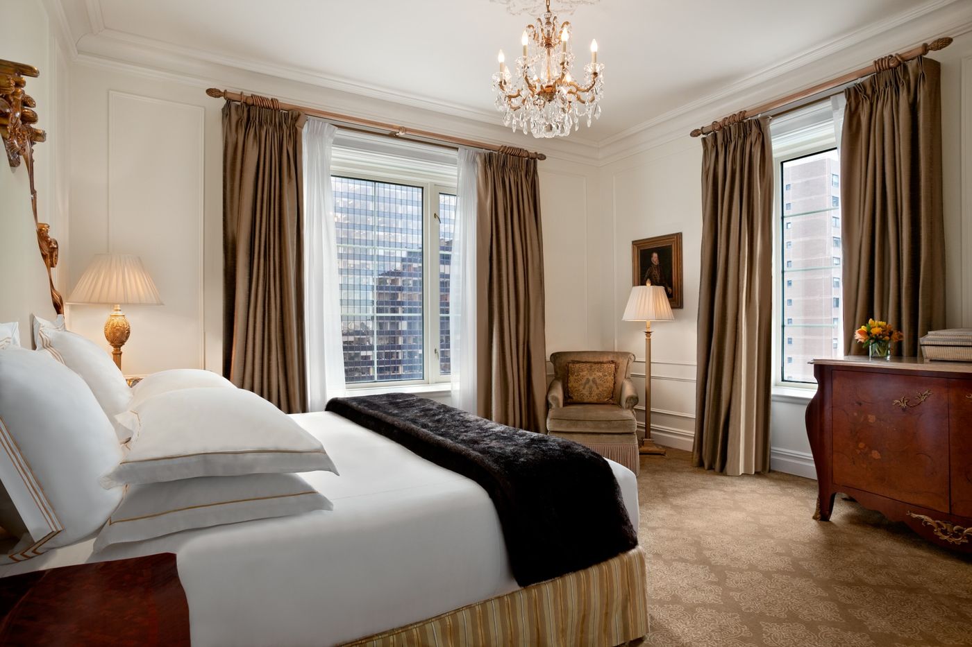 The-Plaza-Hotel-Room-38