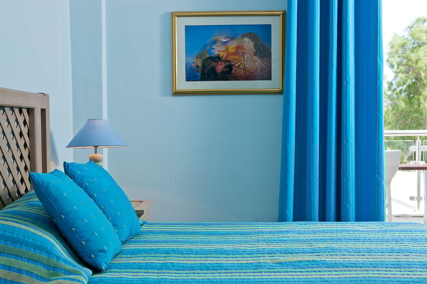 Alesahne-Beach-Room-30