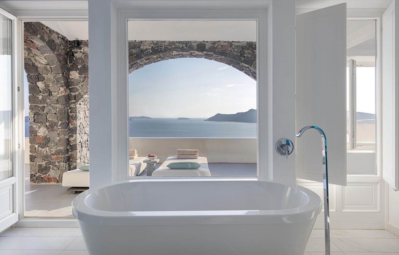 Canaves-Oia-Suites---Adults-Only-Room-39