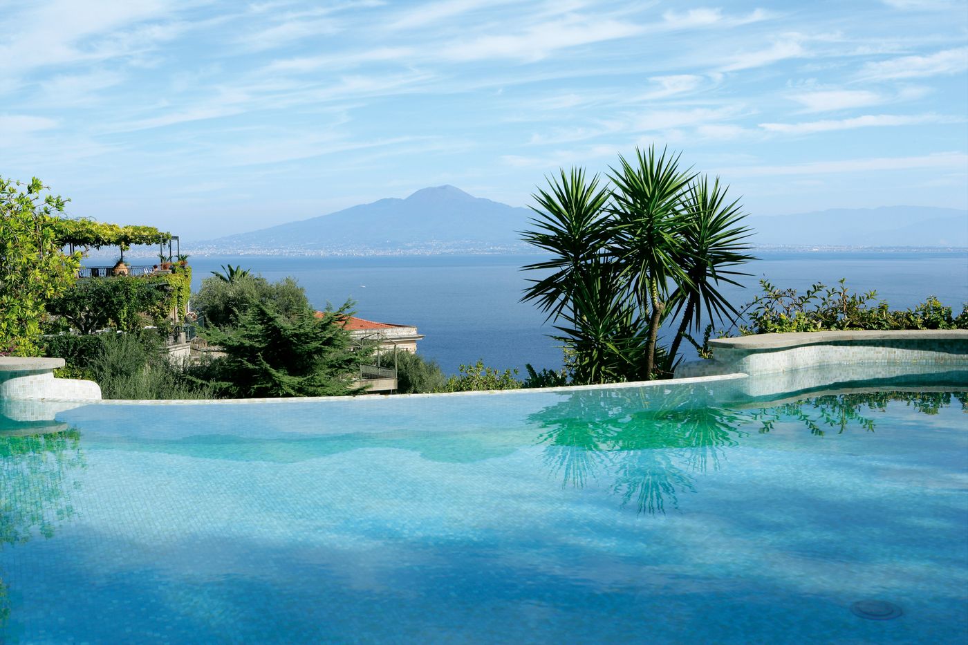 Grand-Hotel-Capodimonte-Pool-58