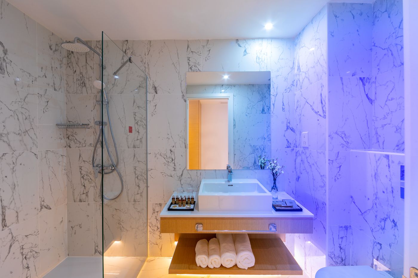 Leonardo Crystal Cove Hotel & Spa – by the sea - Adult Only