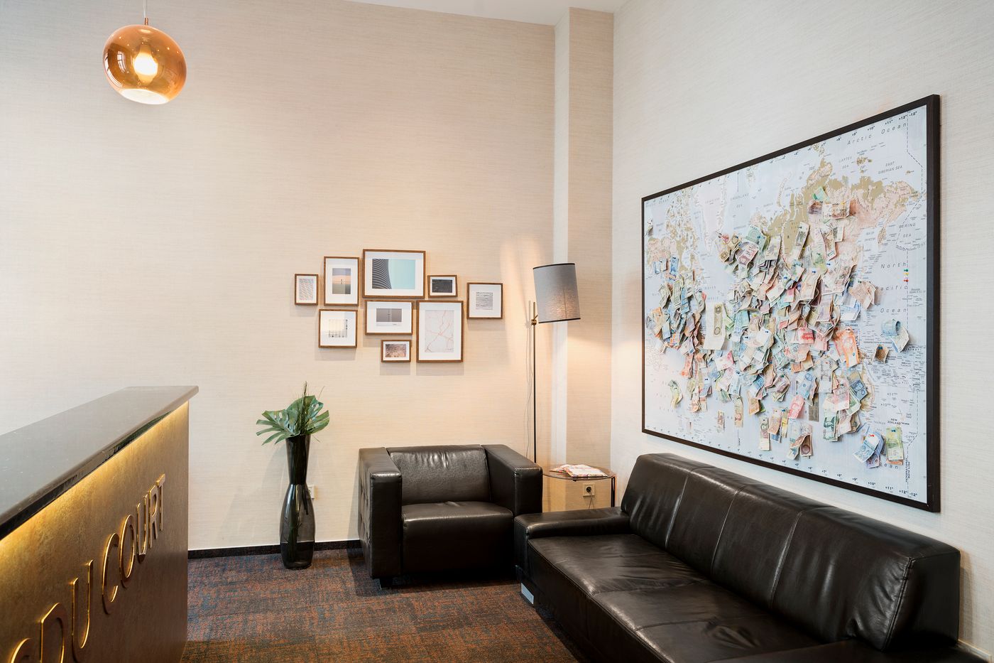 Gozsdu-Court-Lobby-1