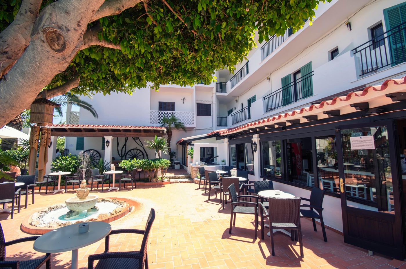 Azuline-Hotel-Galfi-Terrace-5