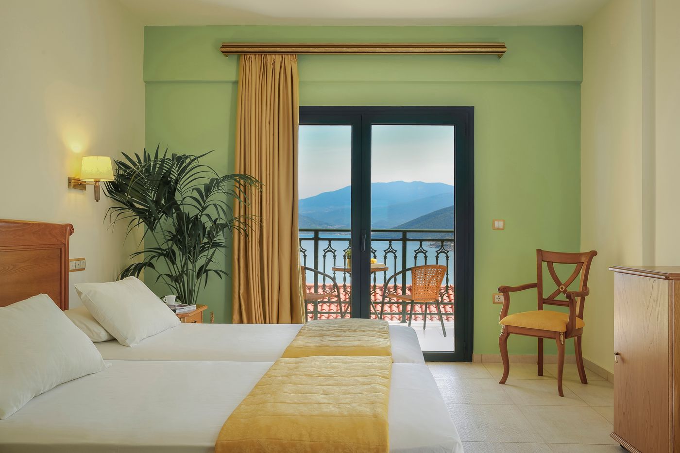 Kefalonia-Bay-Palace-Room-24