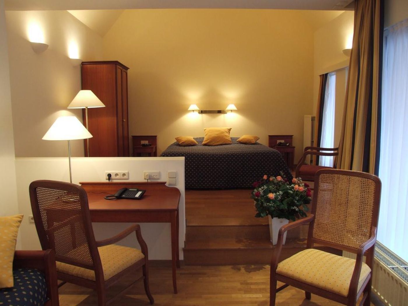 Rosenburg-Belgium-BRUGGE-General view-4