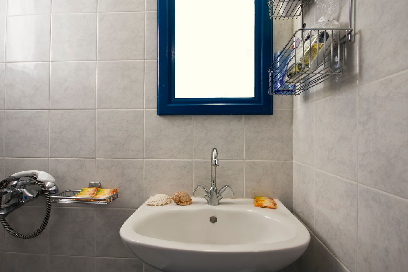 Ancient-Thira-Room-19