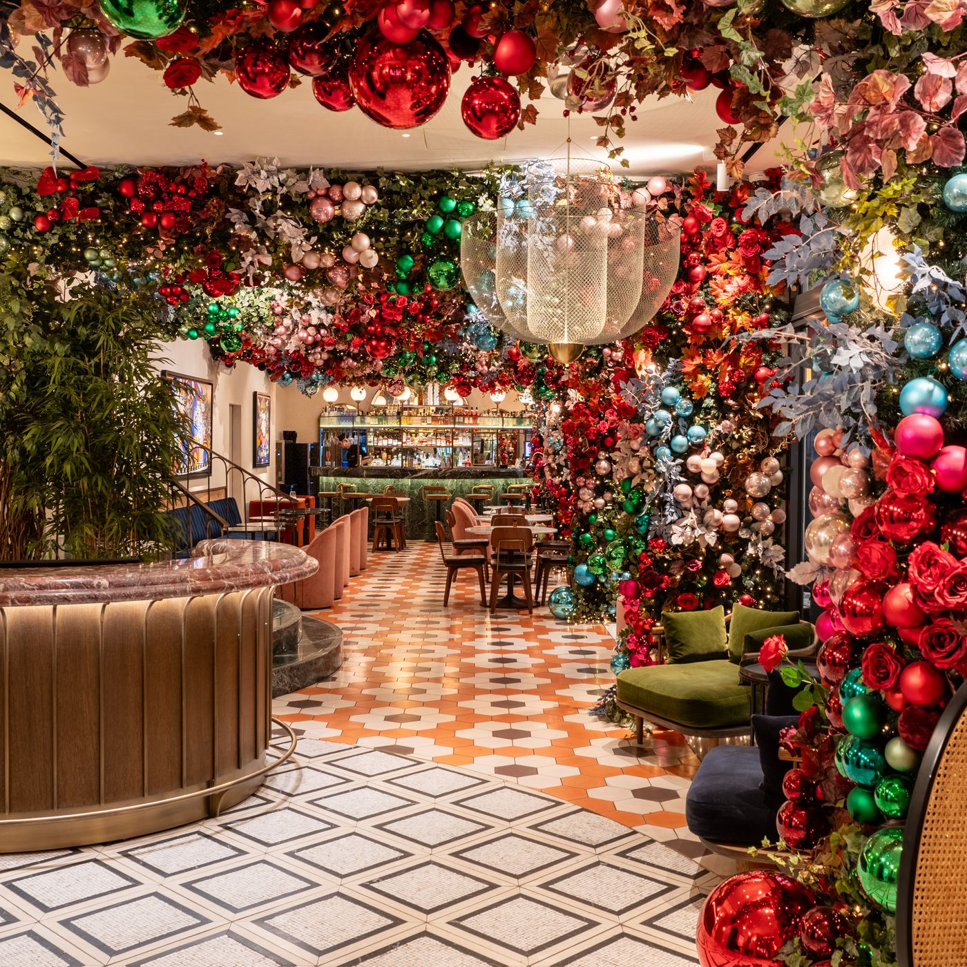 Gatsby-Athens-Lobby-7