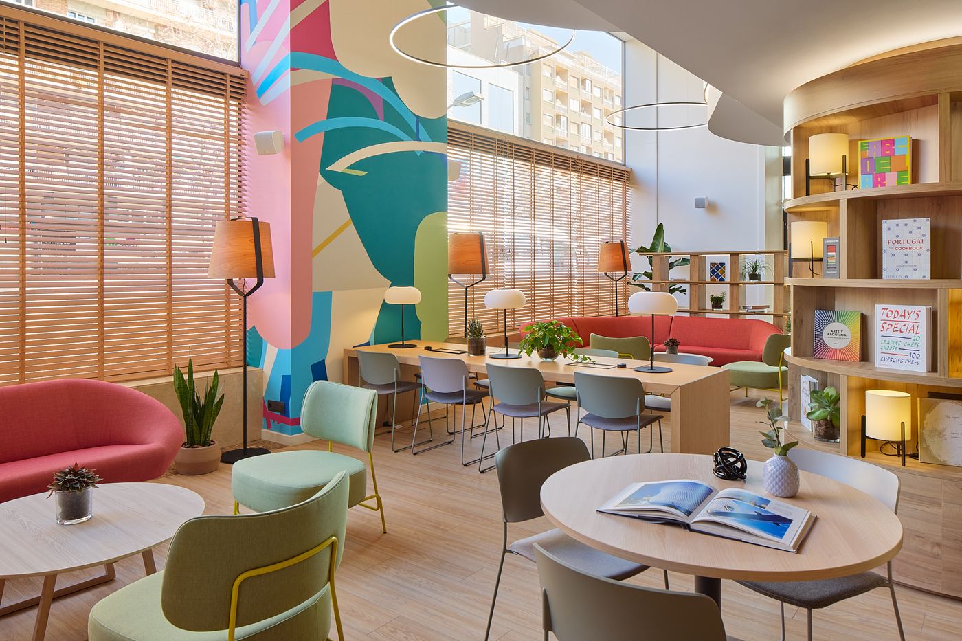 INNSiDE by Melia Barcelona Apollo