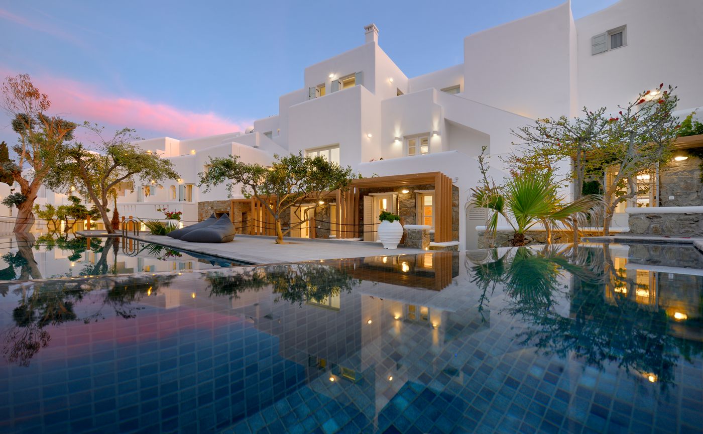 Petinos-Hotel-Pool-5