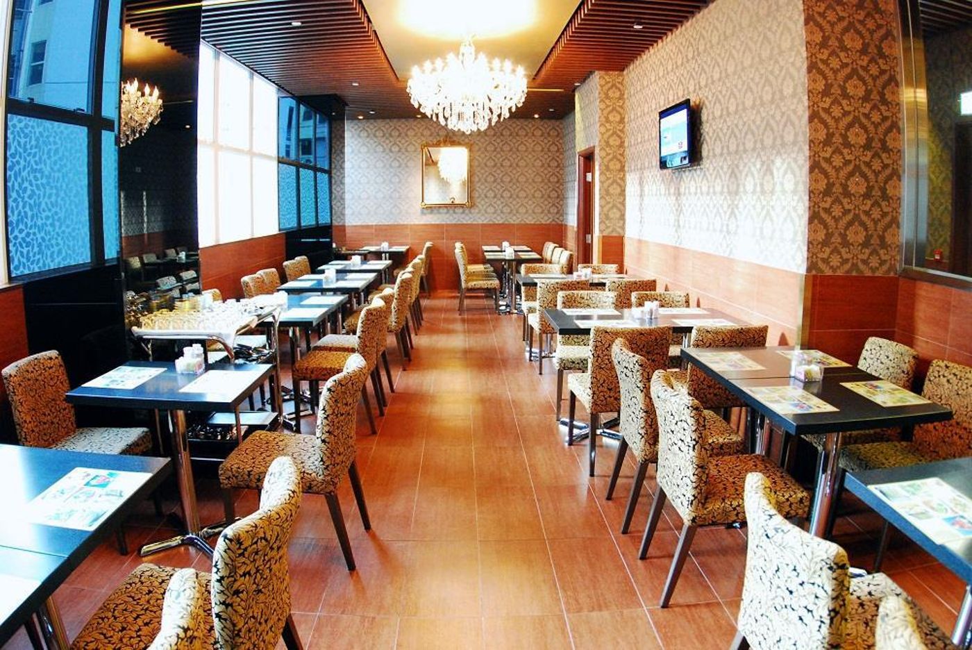 Best-Western-Hotel-Causeway-Bay-Restaurant-16