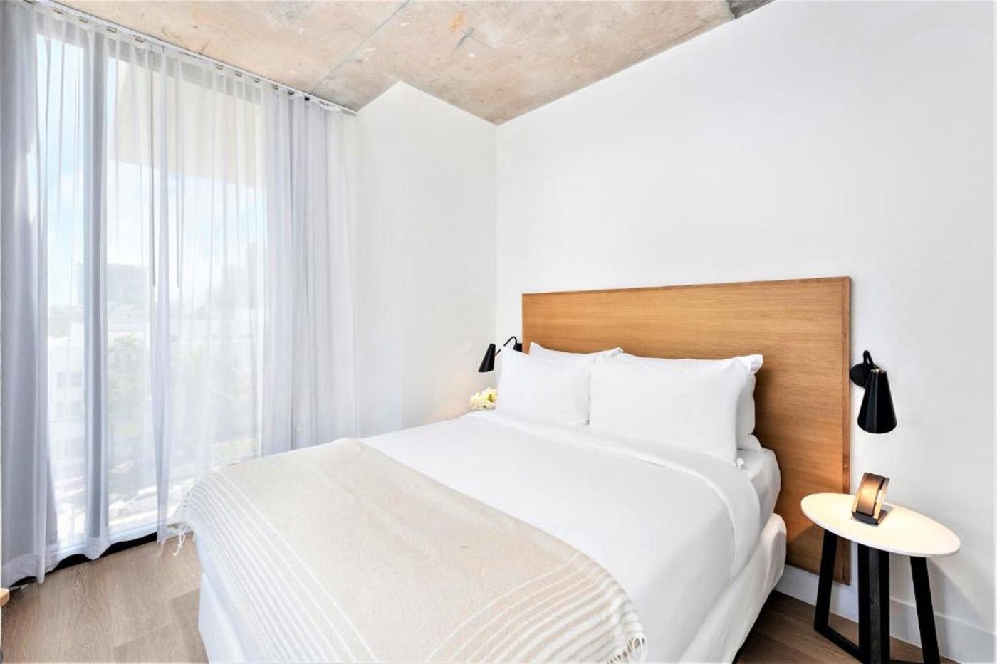 Urbanica Fifth Hotel - United States - Miami Beach - Room - 1