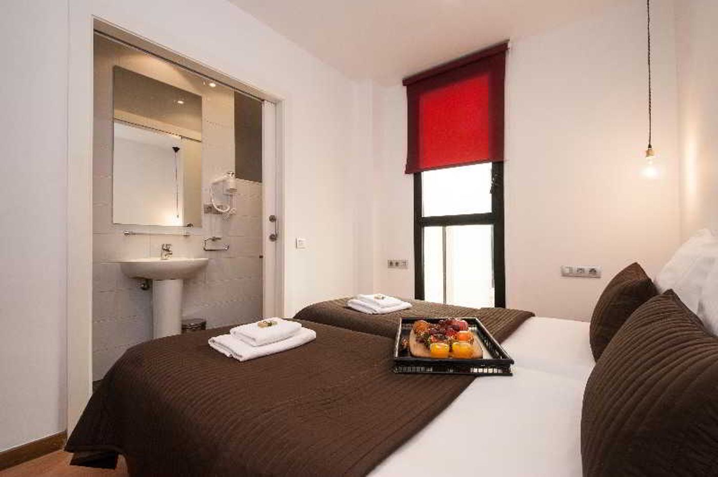 Liceu Apartments by Gaiarooms-Spain-BARCELONA-Room-8