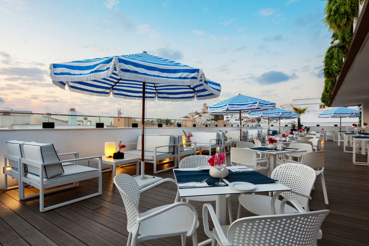 El-Puerto-Ibiza-Hotel---Spa-Terrace-5