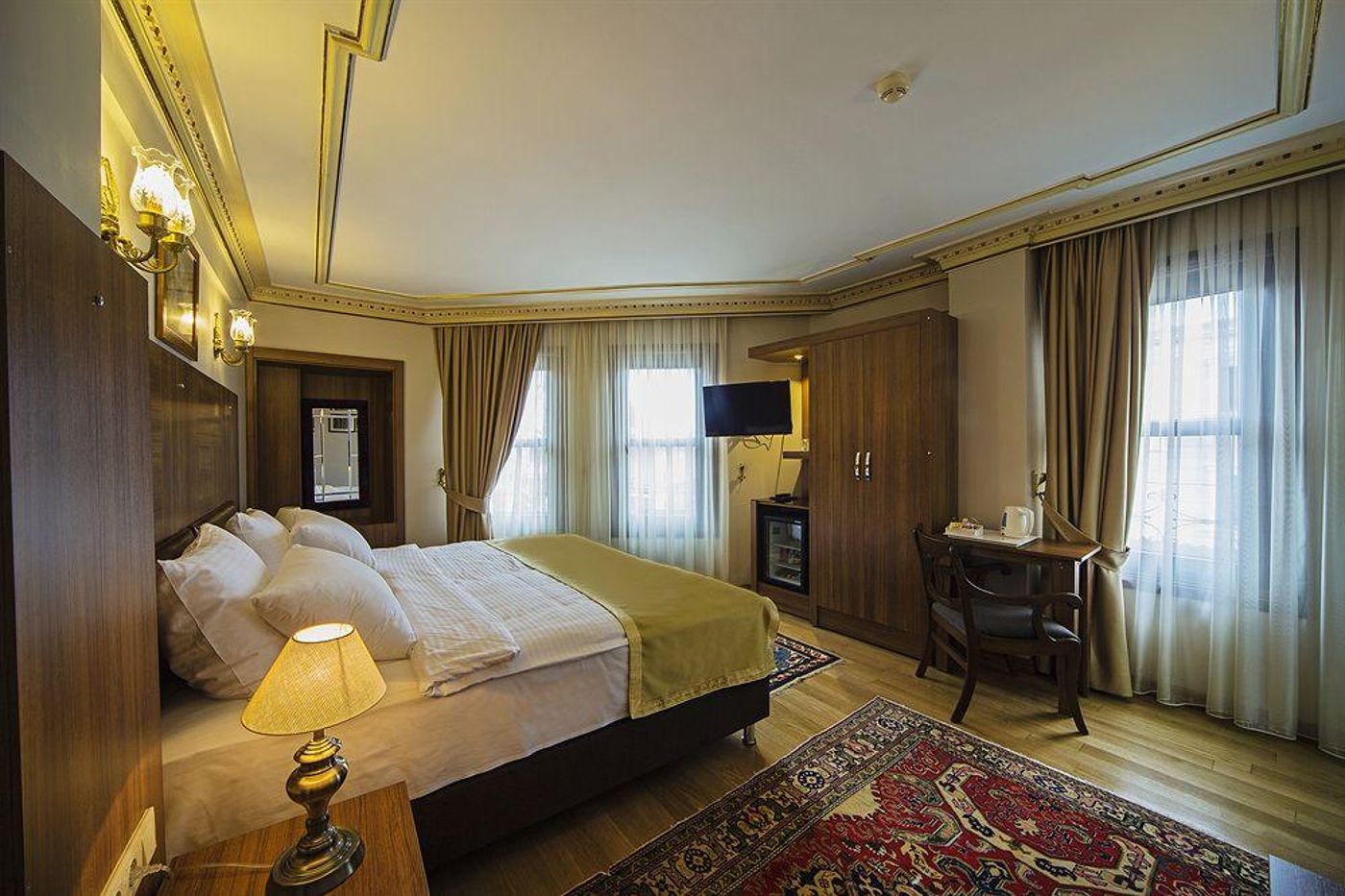Hippodrome-Special-Room-8