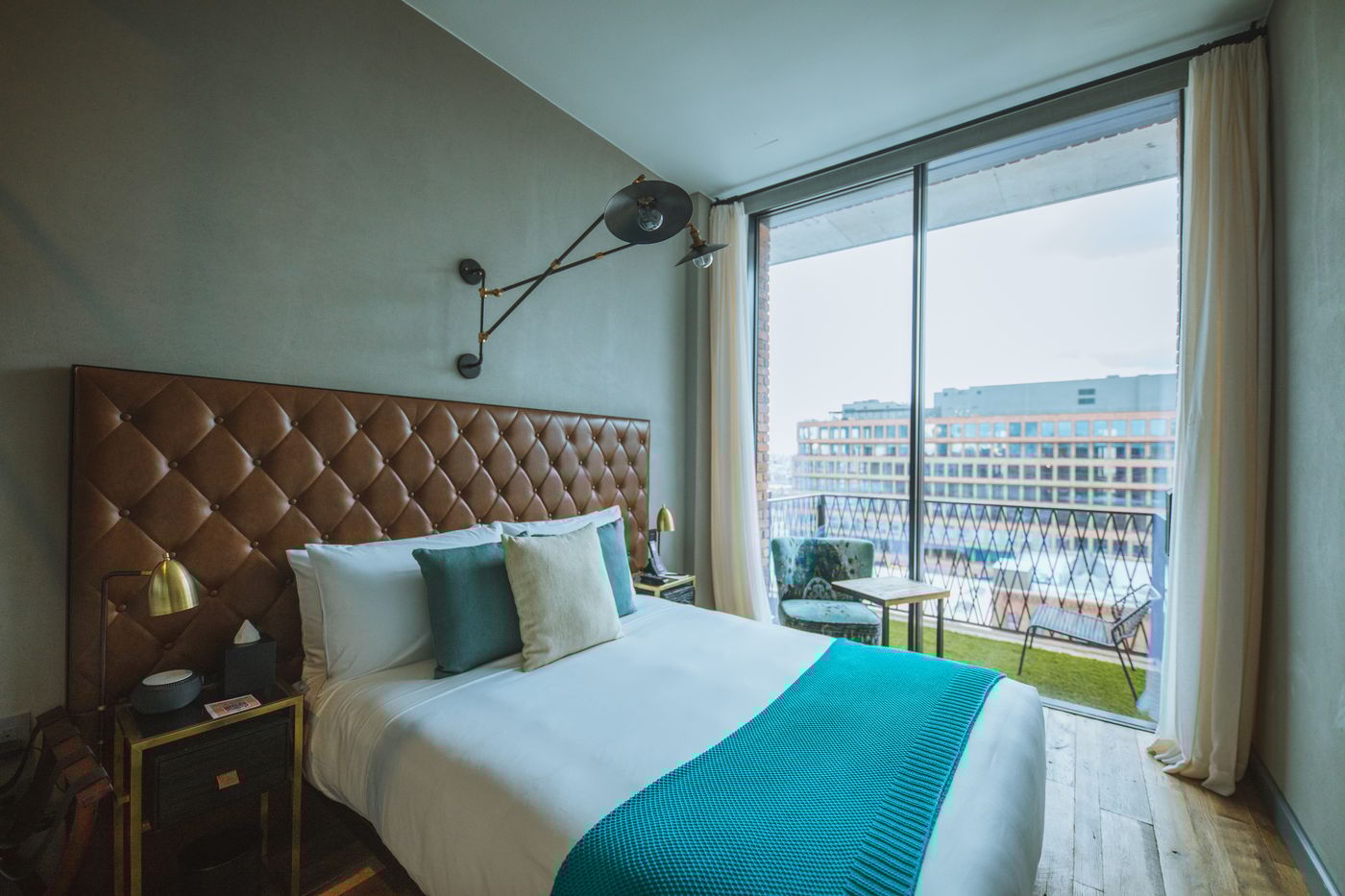 Arlo-Williamsburg-Room-28