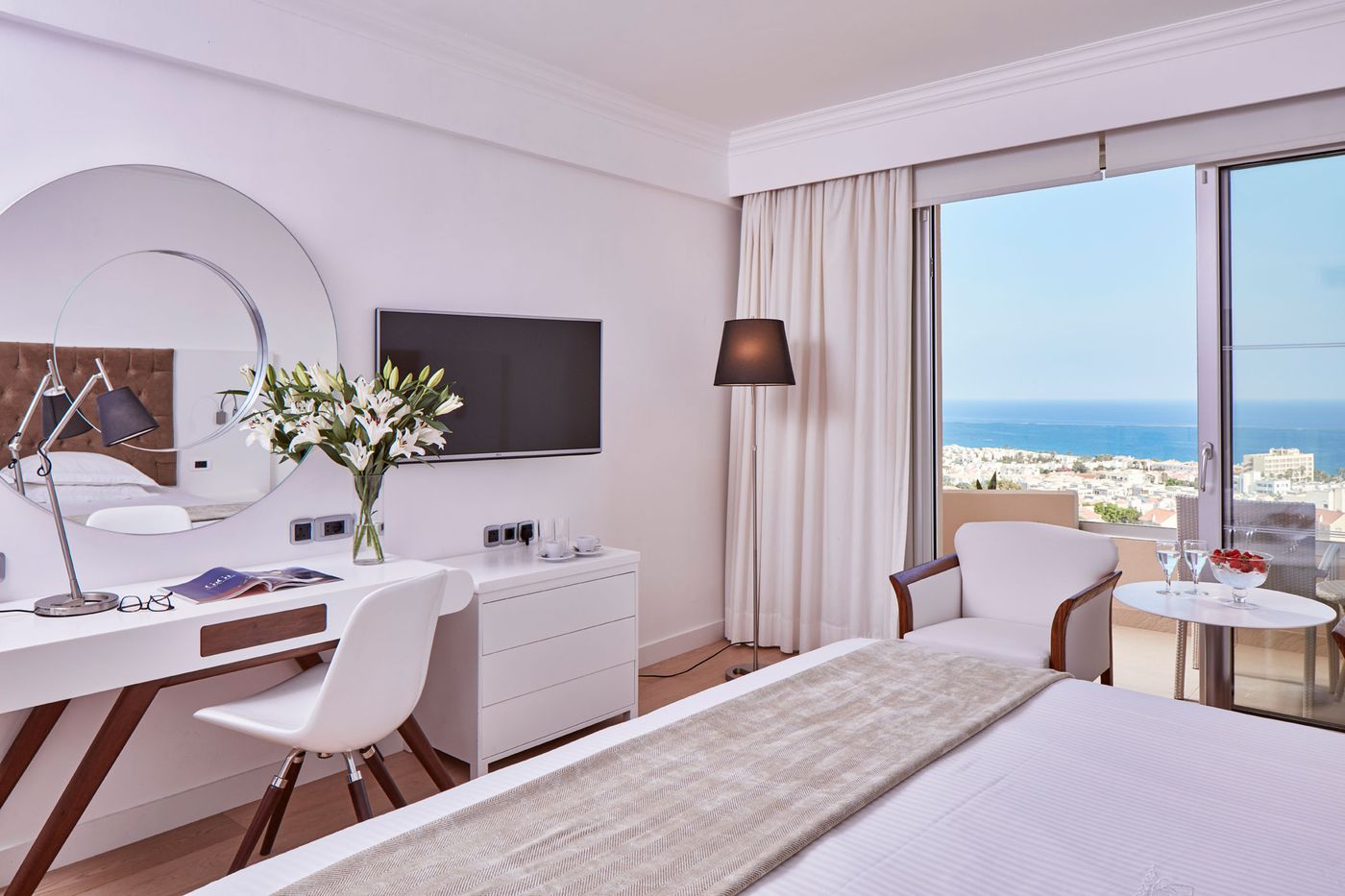 Grecian-Park-Hotel-Room-21