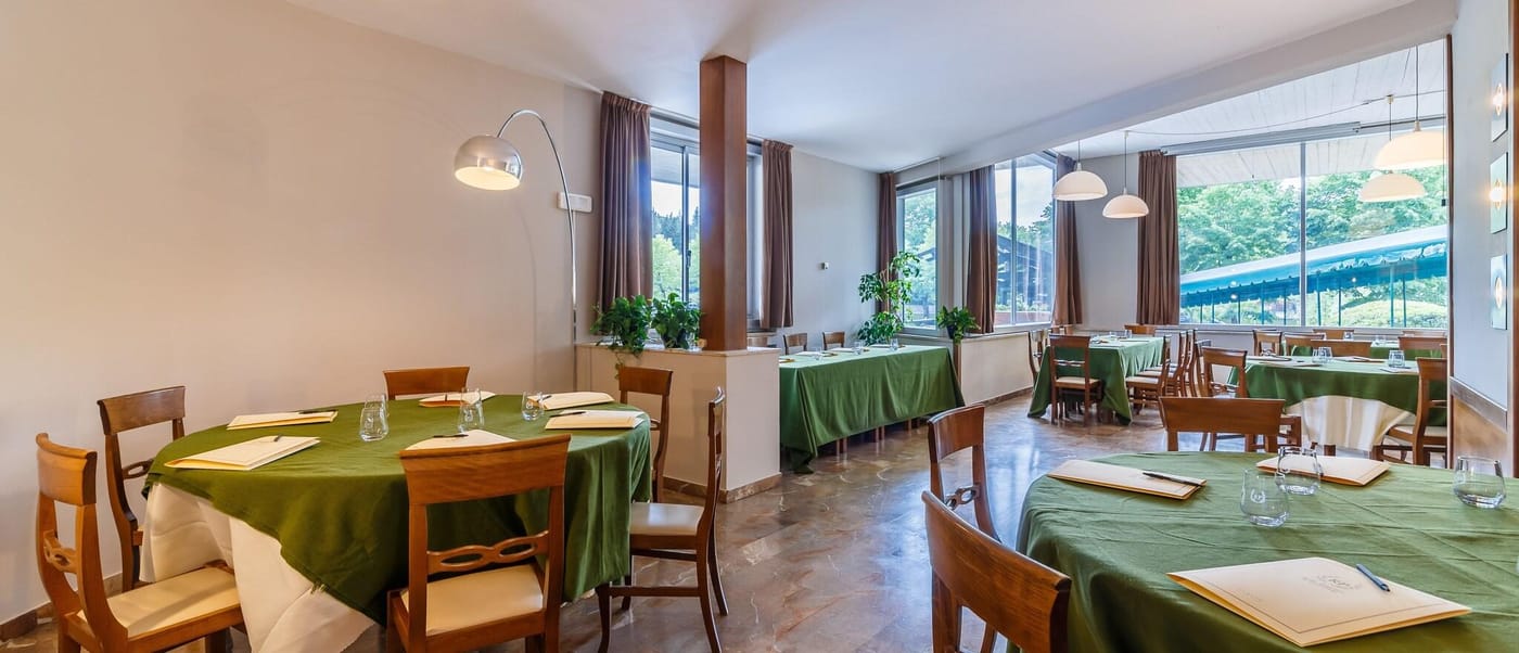 Country-Club-Restaurant-26