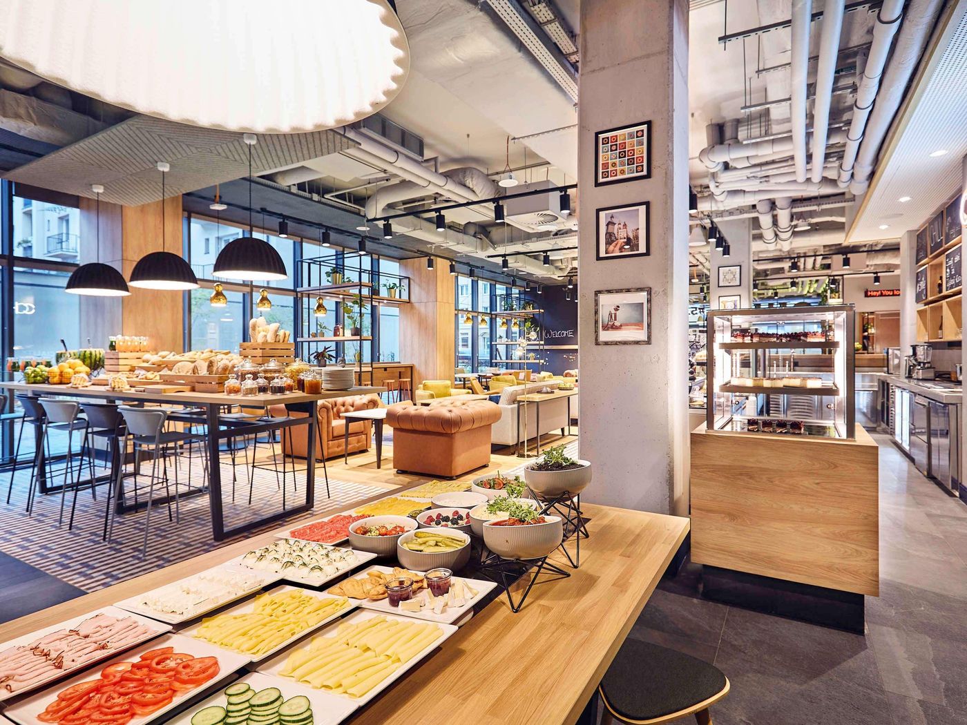 Ibis-Styles-Krakow-Centrum-Restaurant-35