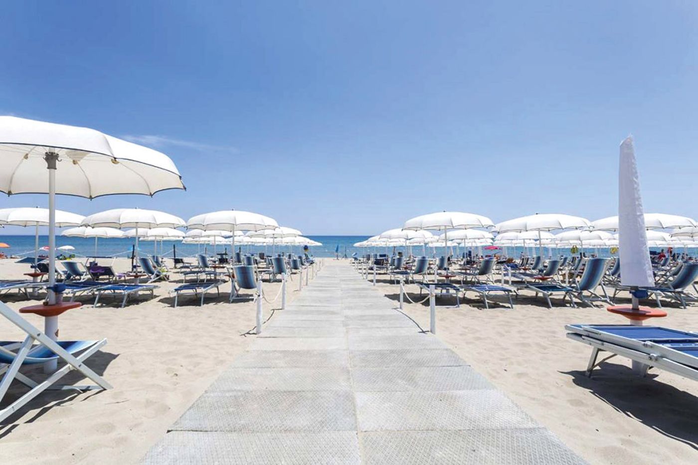 Ticho's Greenblu Hotel