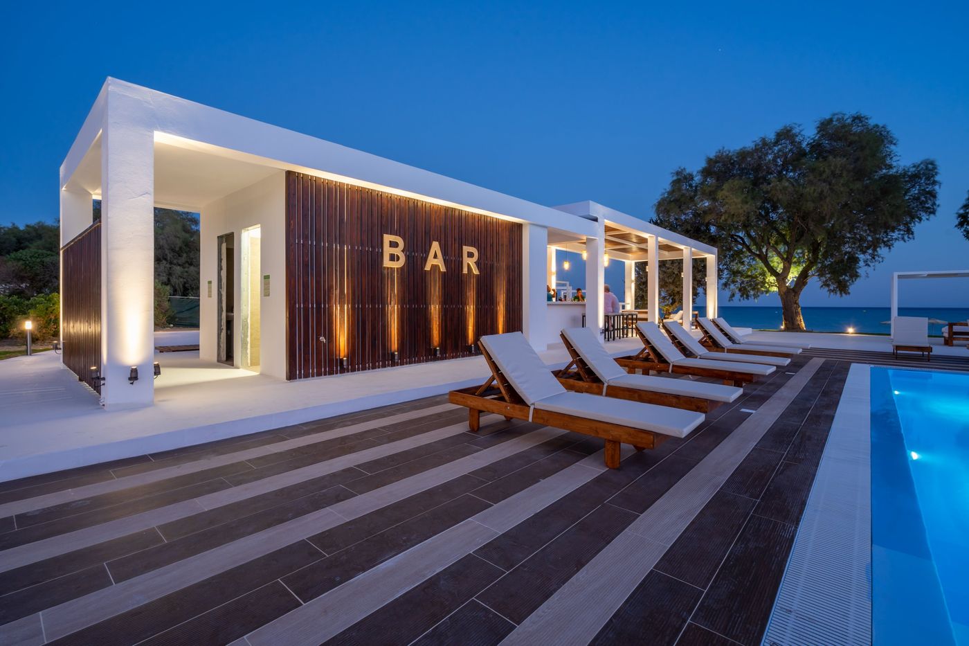 Kamari-Beach-Hotel--Rhodes-Bar-7