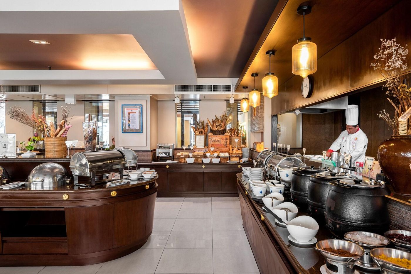 Patong-Paragon-Restaurant-25