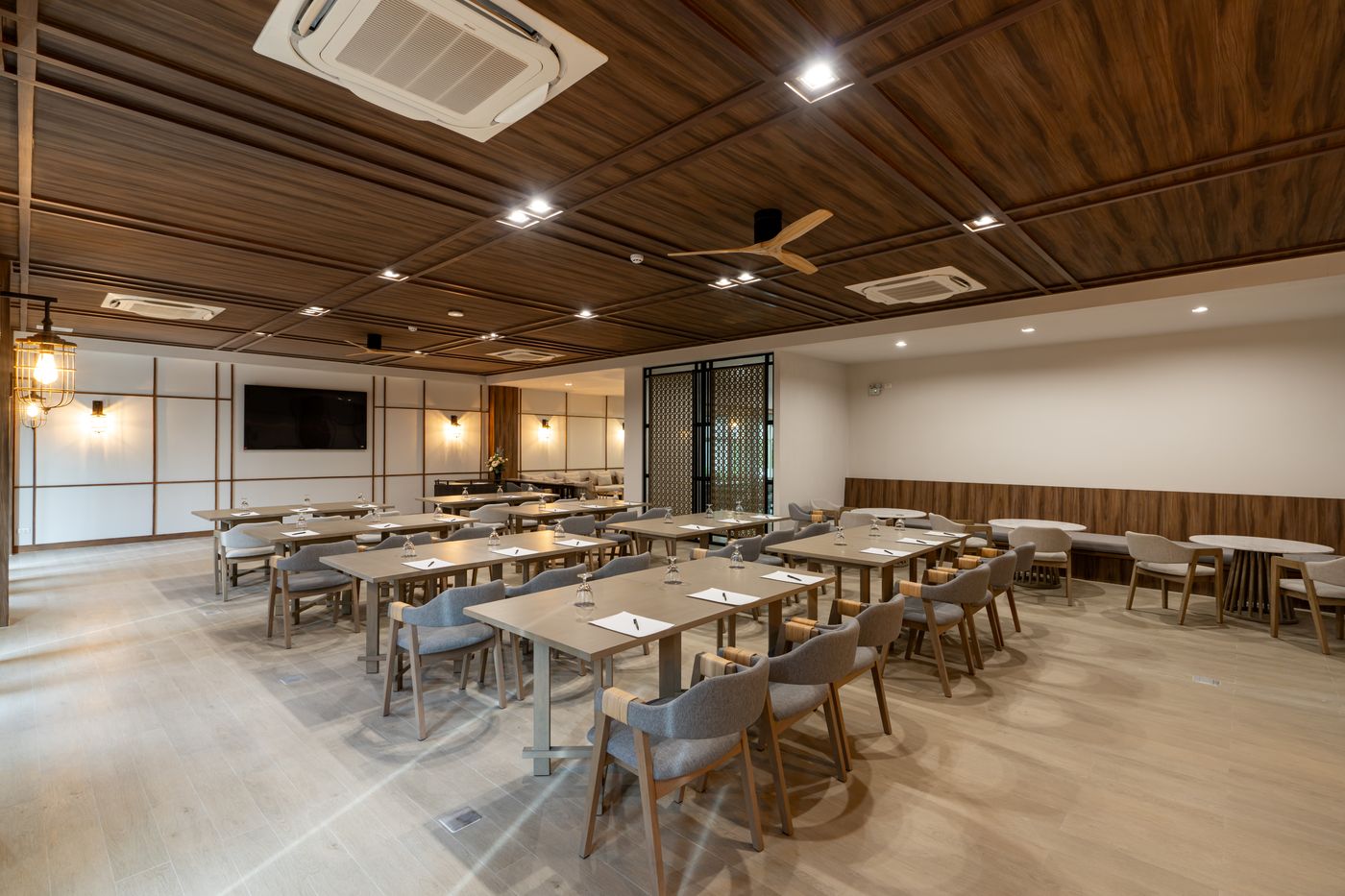 Bella-Nara-Phuket-Naiyang-Beach-Conferences-49