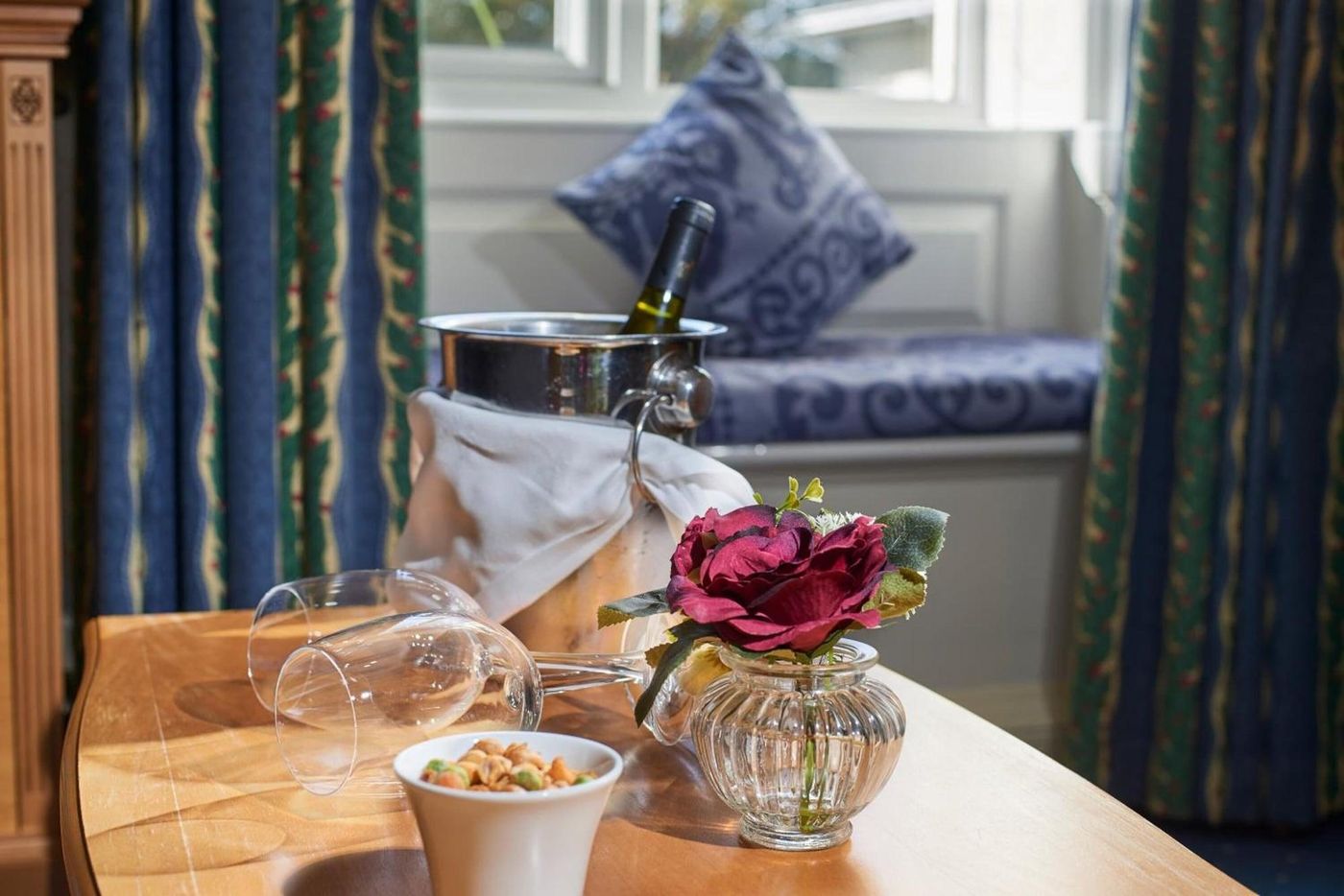 Les-Rocquettes-Hotel-Room-8